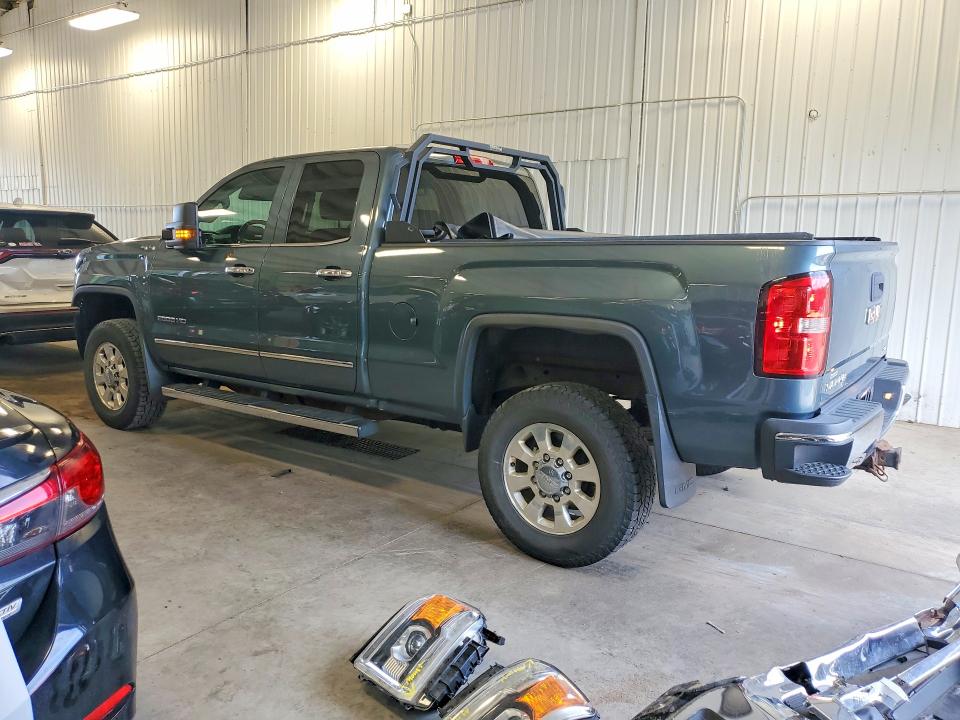 60279326 :رقم المزاد ، 1GT22ZEG6FZ106230 vin ، 2015 Gmc Sierra مزاد بيع