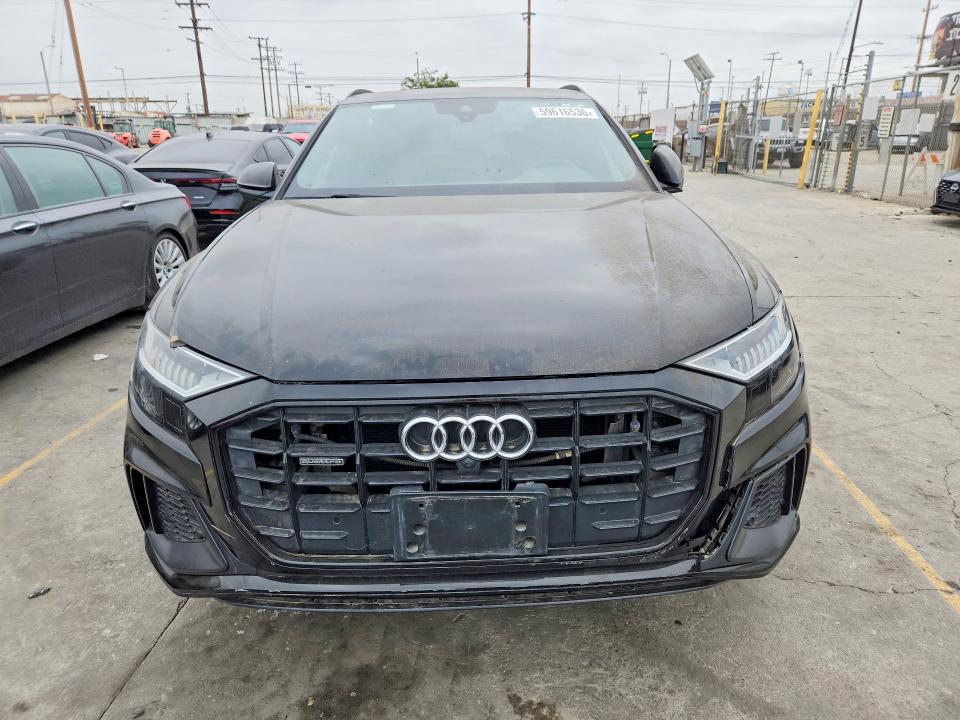 59616536 :رقم المزاد ، WA1EVAF18LD006634 vin ، 2020 Audi Q8 مزاد بيع