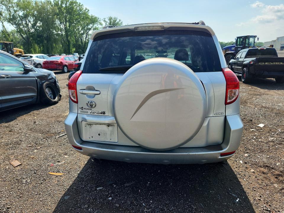 2008 Toyota Rav4 მანქანა იყიდება აუქციონზე, vin: JTMBD31V986076981, აუქციონის ნომერი: 59254086