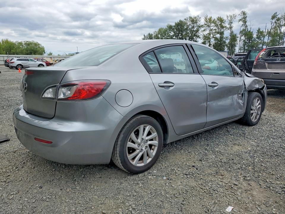 61021496 :رقم المزاد ، JM1BL1VG3C1507050 vin ، 2012 Mazda 3 مزاد بيع