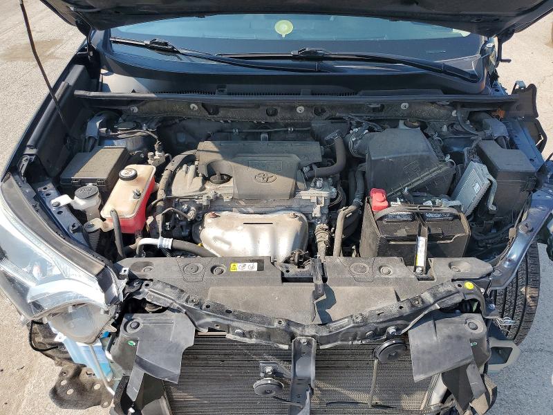 61049796 :رقم المزاد ، JTMBFREV4JJ747645 vin ، 2018 Toyota Rav4 مزاد بيع
