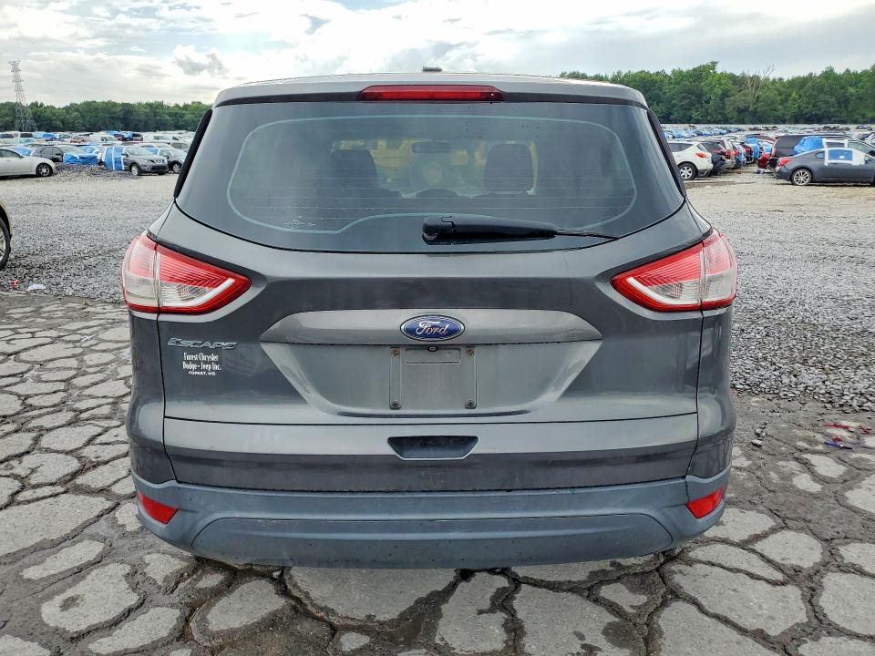 60152626 :رقم المزاد ، 1FMCU0F75GUB52053 vin ، 2016 Ford Escape مزاد بيع