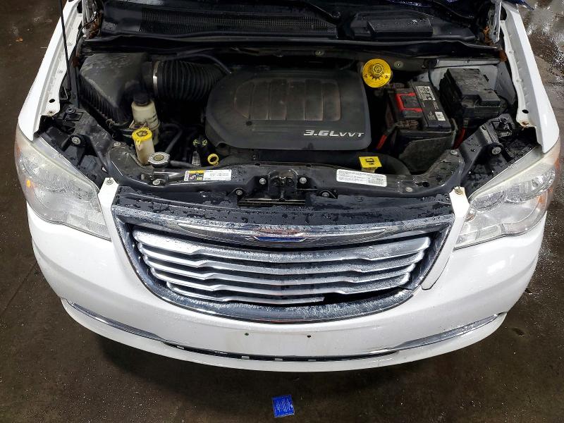 Продажа на аукционе авто 2014 Chrysler Town & Country, vin: 2C4RC1BG5ER306896, номер лота: 61030846