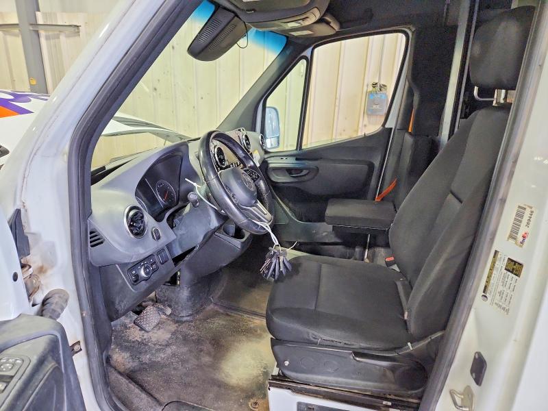 59300726 :رقم المزاد ، W1Y4DCHY1MT066848 vin ، 2021 Mercedes-benz Sprinter مزاد بيع