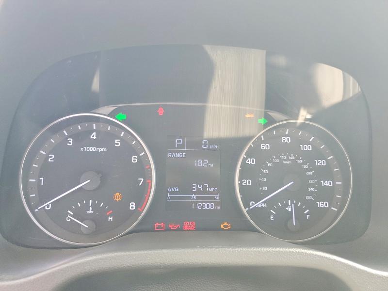 2017 Hyundai Elantra მანქანა იყიდება აუქციონზე, vin: 5NPD84LF8HH089946, აუქციონის ნომერი: 61070496
