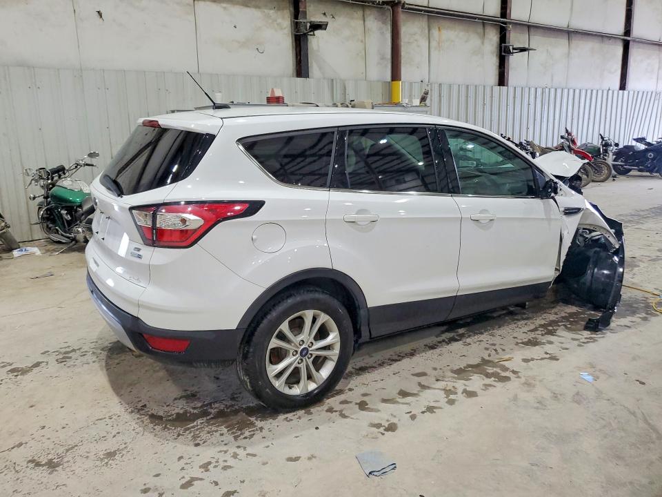 Продаж на аукціоні авто 2017 Ford Escape, vin: 1FMCU9GD9HUC45460, номер лоту: 56620786