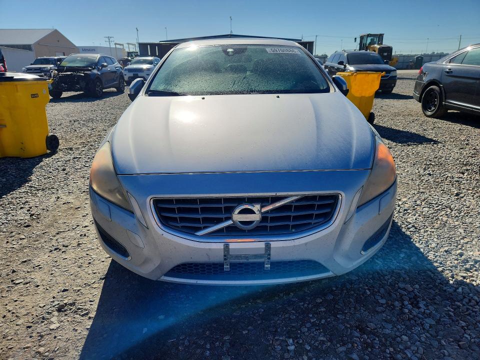 2012 Volvo S60 მანქანა იყიდება აუქციონზე, vin: YV1622FS9C2040895, აუქციონის ნომერი: 59700886