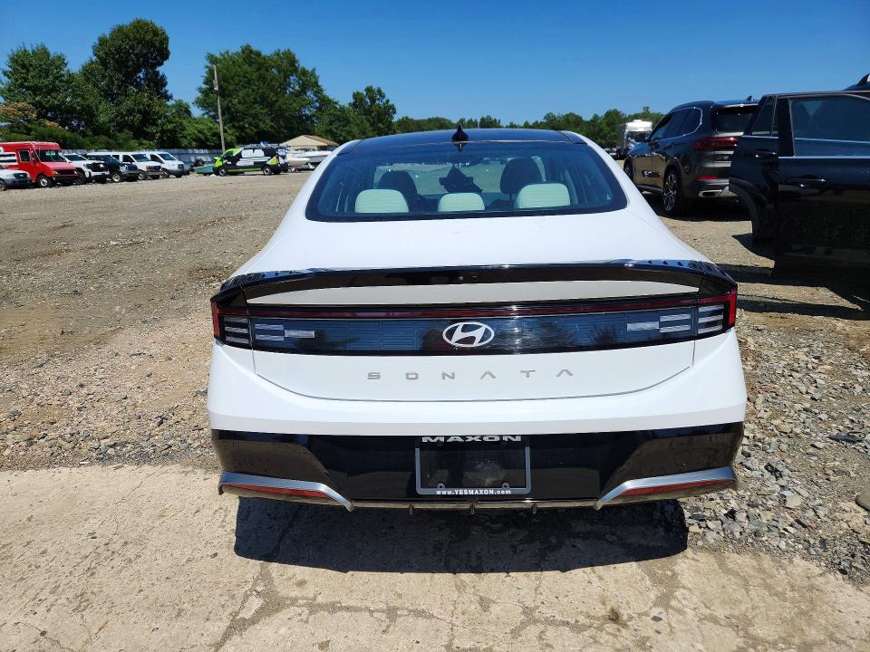 Продаж на аукціоні авто 2024 Hyundai Sonata, vin: KMHL14JA0RA407067, номер лоту: 61915076