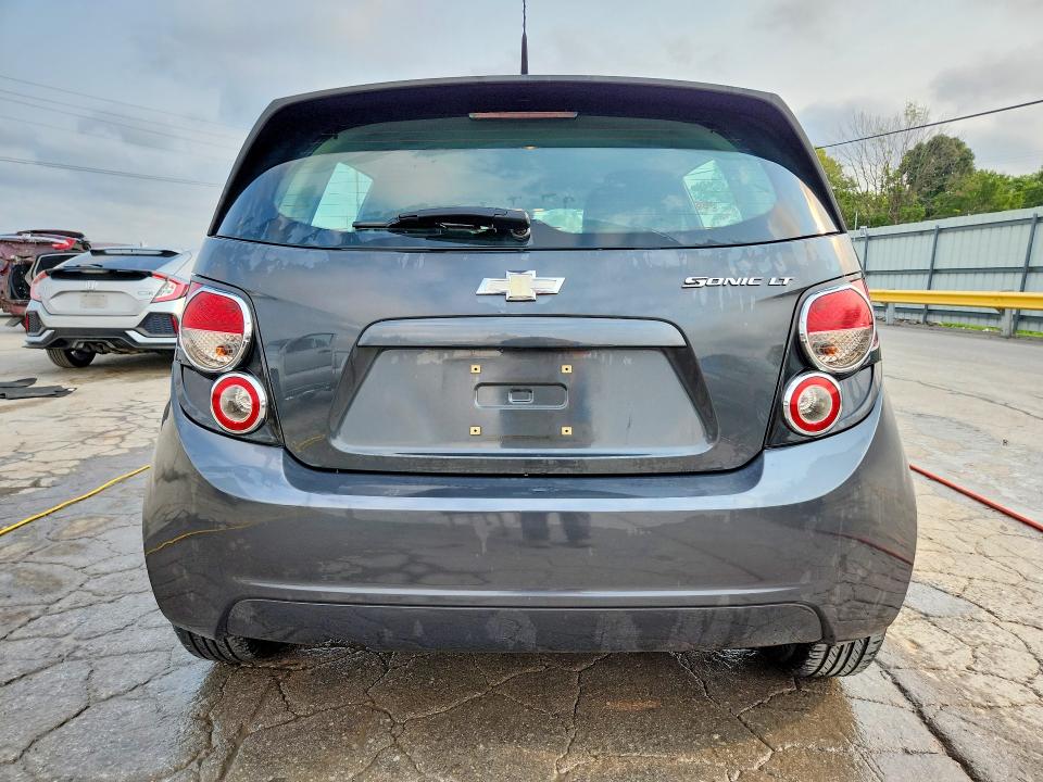 63199466 :رقم المزاد ، 1G1JC6SH3E4226804 vin ، 2014 Chevrolet Sonic مزاد بيع