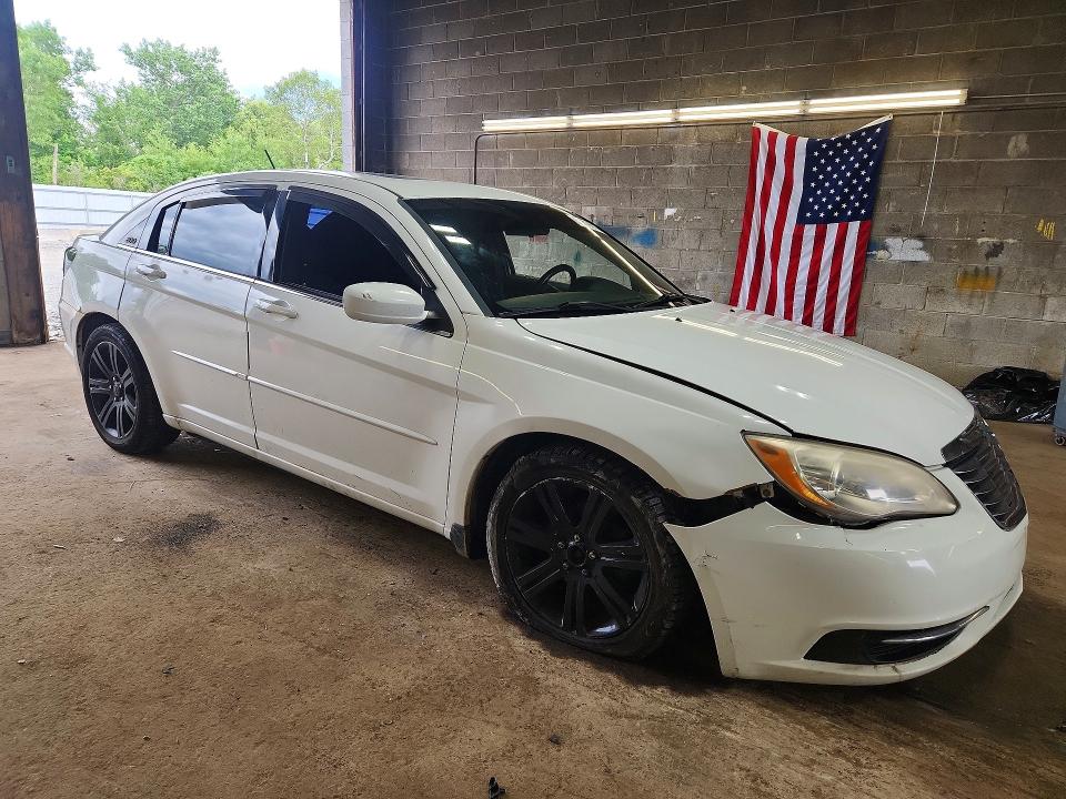 Auction sale of the 2012 Chrysler 200, vin: 1C3CCBBG8CN234327, lot number: 67694106