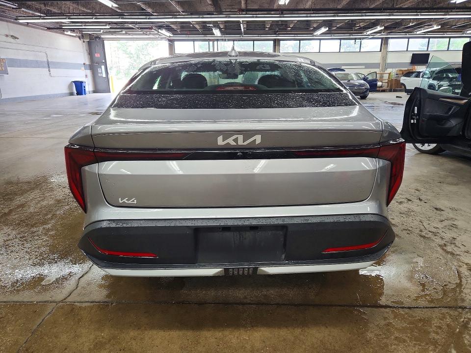 2026 Kia K4 მანქანა იყიდება აუქციონზე, vin: 3KPFT4DE6TE252233, აუქციონის ნომერი: 61373446