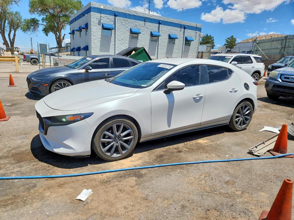 Auction sale of the 2019 Mazda 3, vin: JM1BPBJM2K1125189, lot number: 61039276