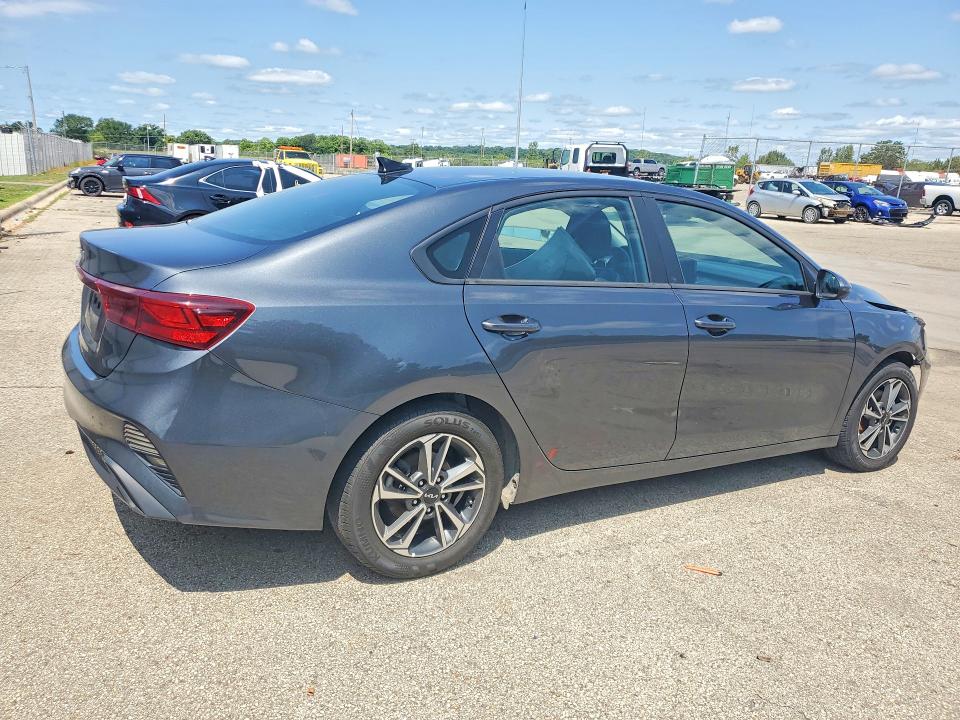 61535946 :رقم المزاد ، 3KPF24AD8RE780539 vin ، 2024 Kia Forte مزاد بيع