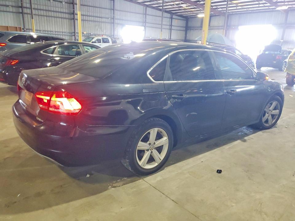 2012 Volkswagen Passat მანქანა იყიდება აუქციონზე, vin: 1VWBP7A34CC060255, აუქციონის ნომერი: 60223486