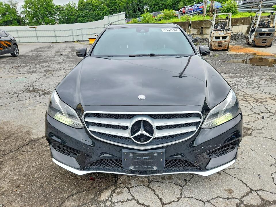 61946166 :رقم المزاد ، WDDHF8JB5GB240469 vin ، 2016 Mercedes-benz E مزاد بيع