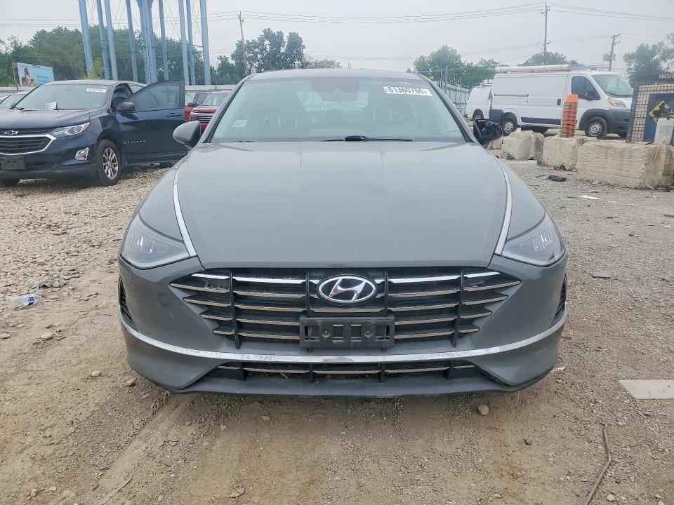 61360766 :رقم المزاد ، 5NPEG4JA2MH076733 vin ، 2021 Hyundai Sonata مزاد بيع