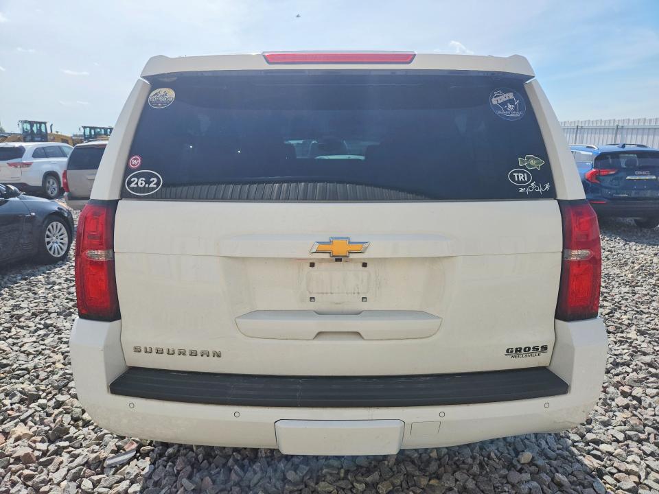 60735936 :رقم المزاد ، 1GNSKHKC8GR317479 vin ، 2016 Chevrolet Suburban مزاد بيع