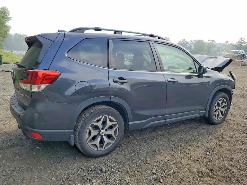 Продаж на аукціоні авто 2019 Subaru Forester, vin: JF2SKAECXKH461739, номер лоту: 61067596