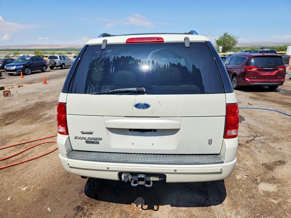 2004 Ford Explorer მანქანა იყიდება აუქციონზე, vin: 1FMDU75W74ZA63900, აუქციონის ნომერი: 61500686