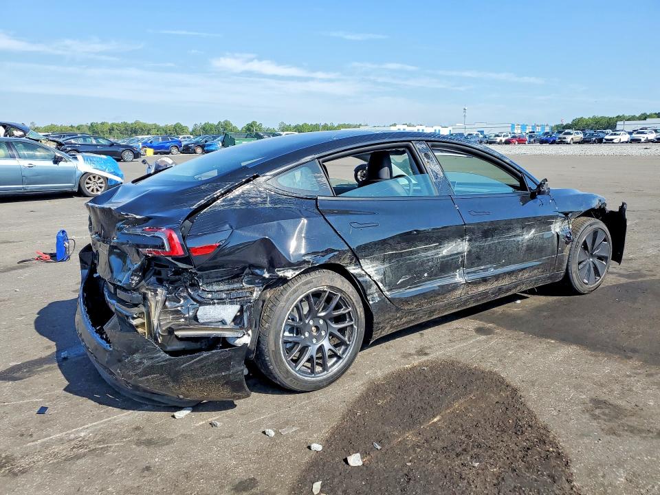 2026 Tesla Model 3 მანქანა იყიდება აუქციონზე, vin: 5YJ3E1EA7TF195722, აუქციონის ნომერი: 60247976