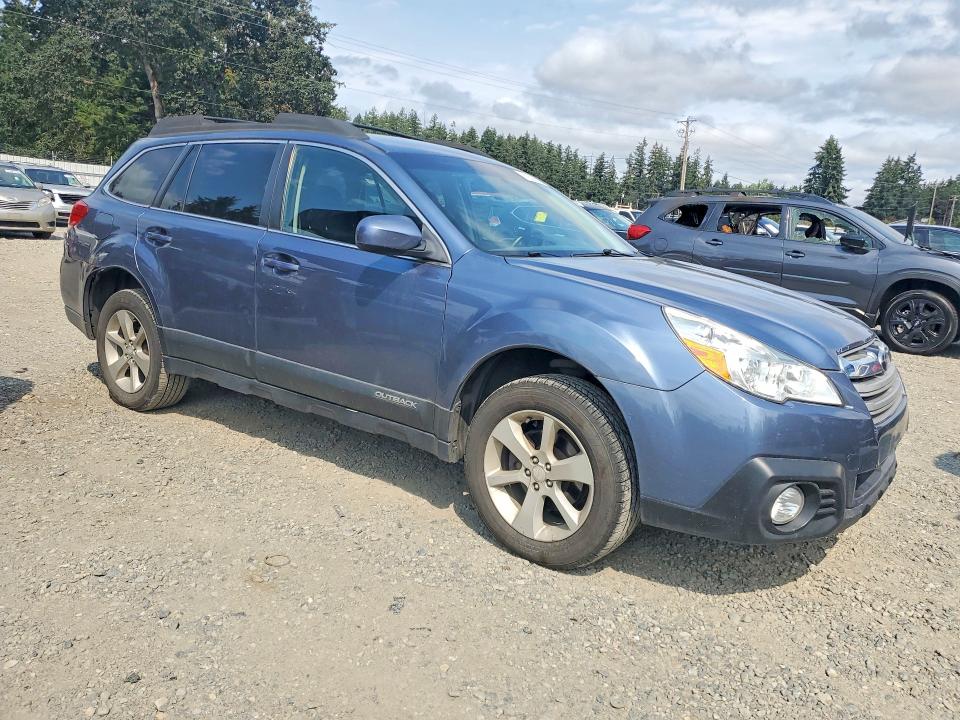 2014 Subaru Outback მანქანა იყიდება აუქციონზე, vin: 4S4BRBCC6E3214525, აუქციონის ნომერი: 61635716
