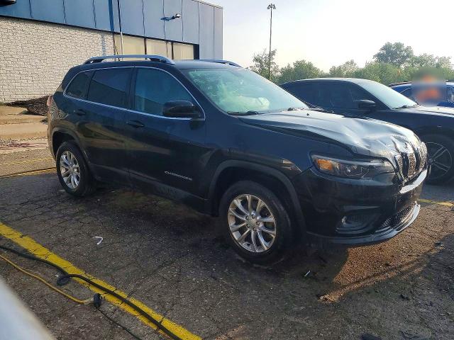 61370406 :رقم المزاد ، 1C4PJMCXXKD102686 vin ، 2019 Jeep Cherokee مزاد بيع