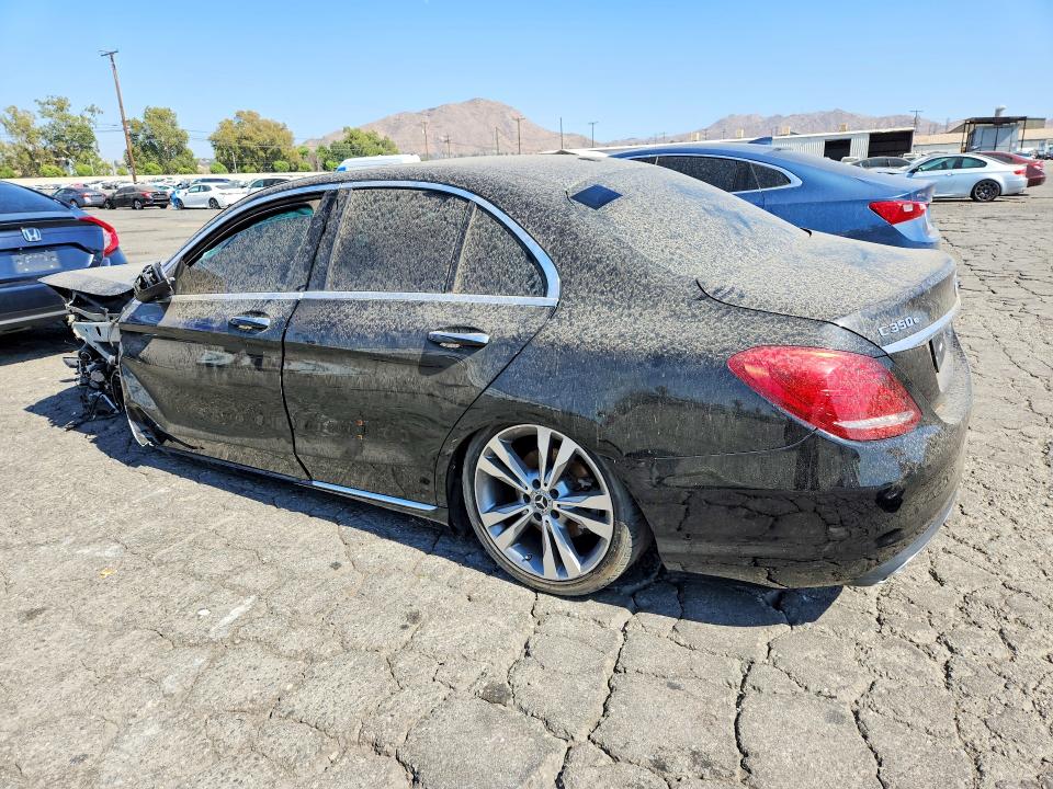 2018 Mercedes-benz C მანქანა იყიდება აუქციონზე, vin: 55SWF4HB6JU262421, აუქციონის ნომერი: 62355996