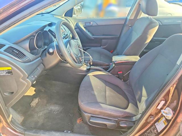 2011 Kia Forte მანქანა იყიდება აუქციონზე, vin: KNAFU4A20B5444505, აუქციონის ნომერი: 63302396