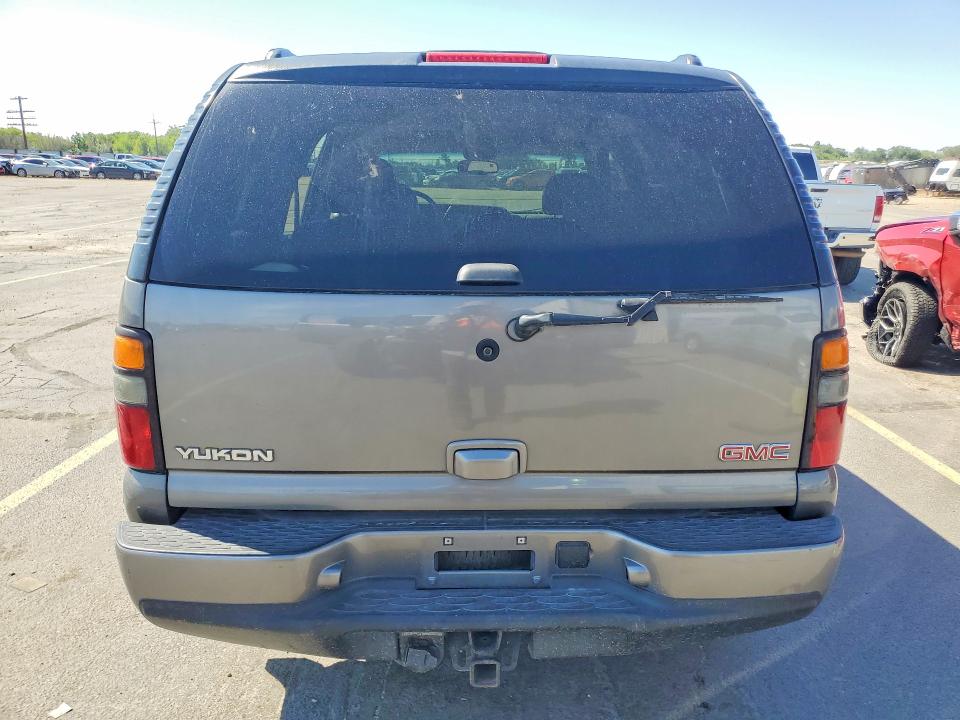 61437106 :رقم المزاد ، 1GKEK63U25J264585 vin ، 2005 Gmc Yukon مزاد بيع