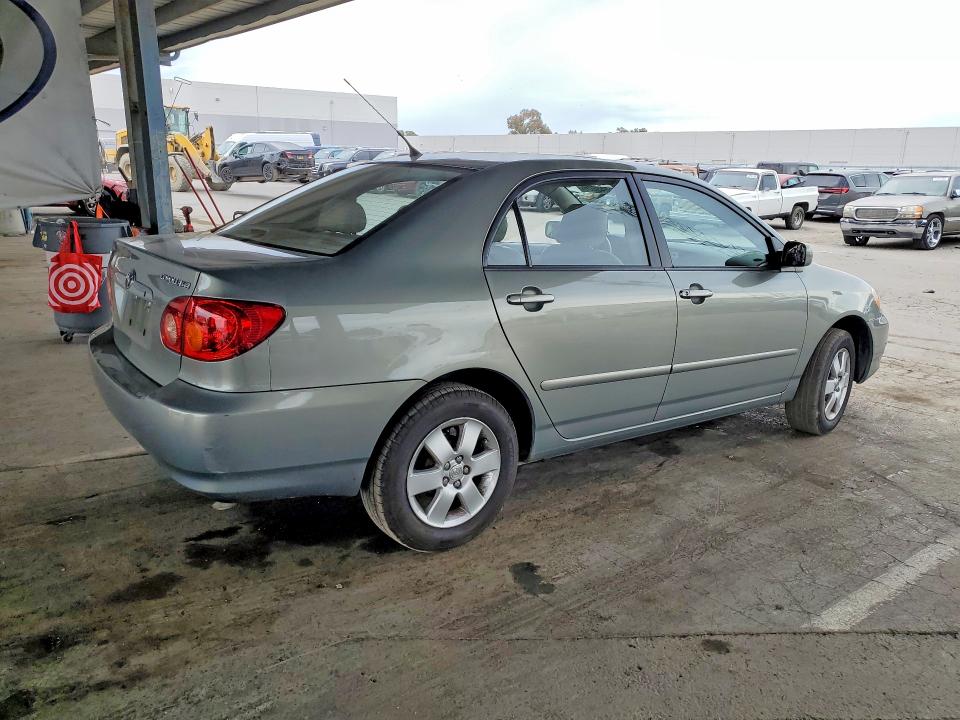 2004 Toyota Corolla მანქანა იყიდება აუქციონზე, vin: 1NXBR38E54Z329626, აუქციონის ნომერი: 59643606