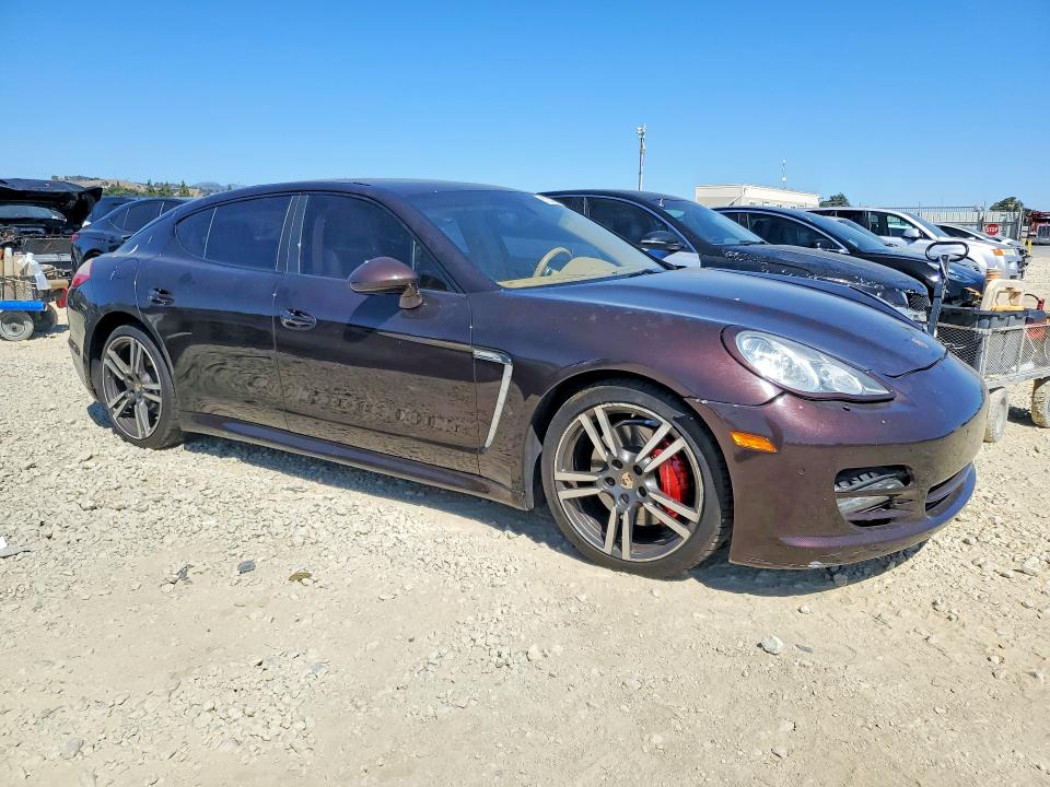 61385896 :رقم المزاد ، WP0AA2A79DL015125 vin ، 2013 Porsche Panamera مزاد بيع