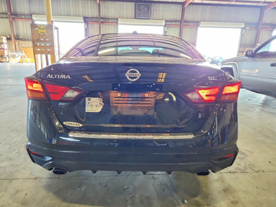 Продажа на аукционе авто 2021 Nissan Altima, vin: 1N4BL4EV0MN341750, номер лота: 61581036