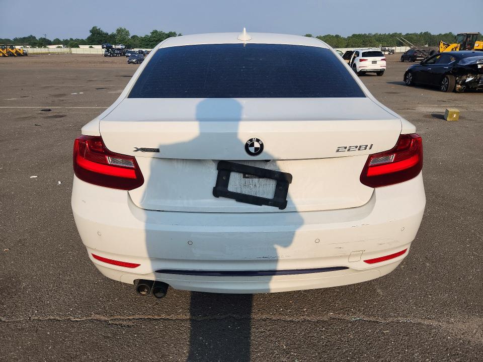 Aukcja sprzedaży 2016 Bmw 228, vin: WBA1G9C55GV599046, numer aukcji: 61560116