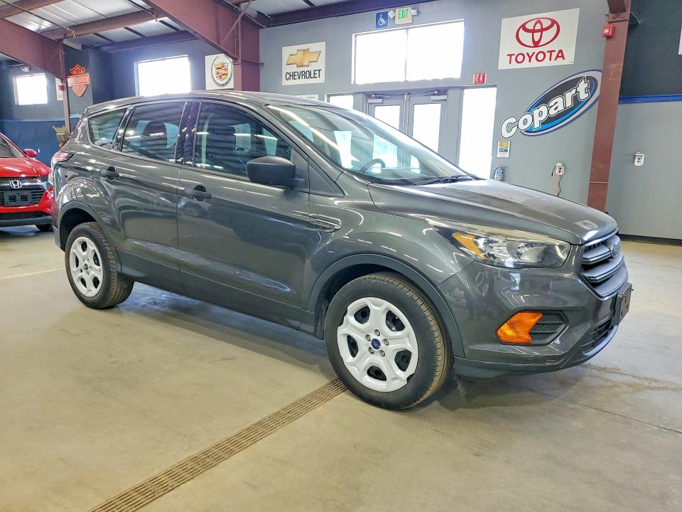 Продажа на аукционе авто 2018 Ford Escape, vin: 1FMCU0F74JUA76798, номер лота: 61739026