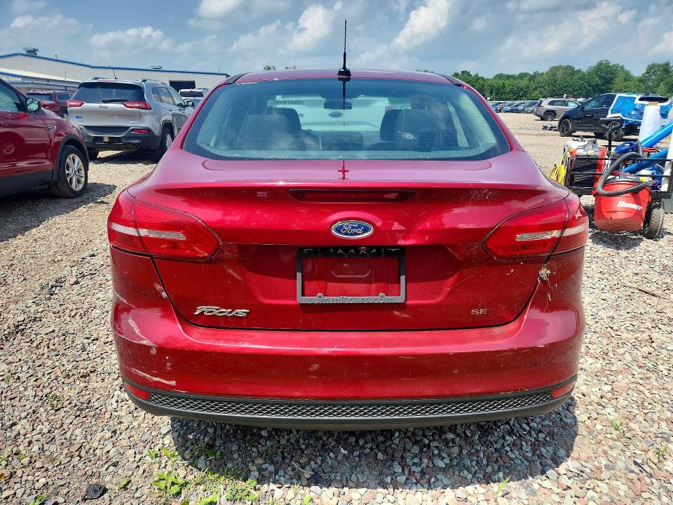 Продажа на аукционе авто 2015 Ford Focus, vin: 1FADP3F21FL353237, номер лота: 59370996