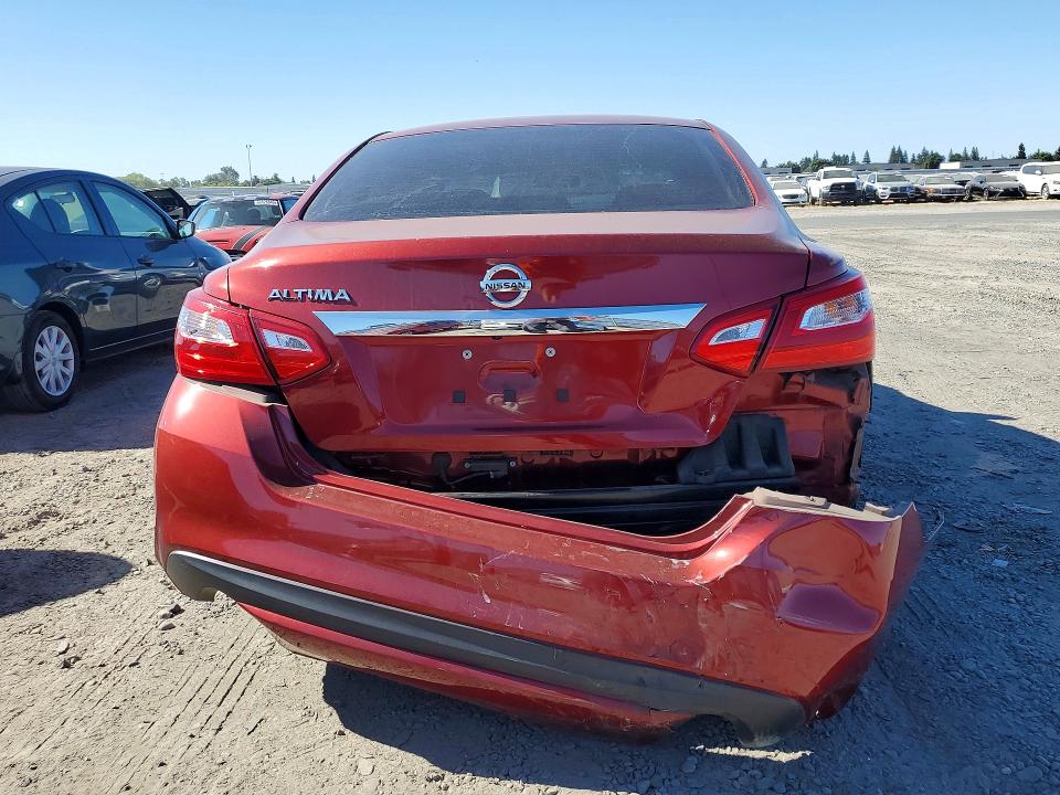 2016 Nissan Altima მანქანა იყიდება აუქციონზე, vin: 1N4AL3AP8GC197572, აუქციონის ნომერი: 60527596