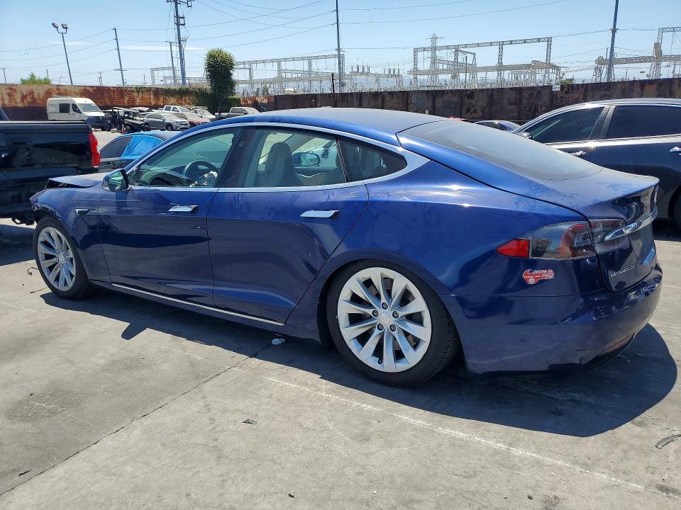 Продажа на аукционе авто 2017 Tesla Model S, vin: 5YJSA1E22HF187566, номер лота: 61769146