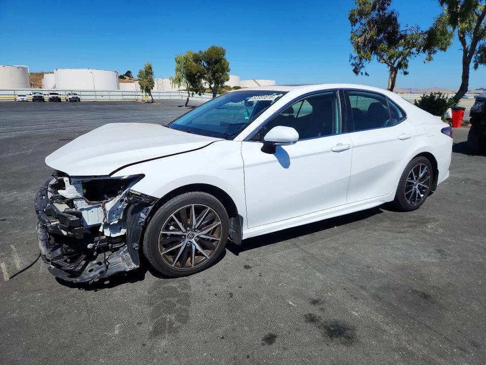 62031816 :رقم المزاد ، 4T1S11AK5PU798442 vin ، 2023 Toyota Camry مزاد بيع
