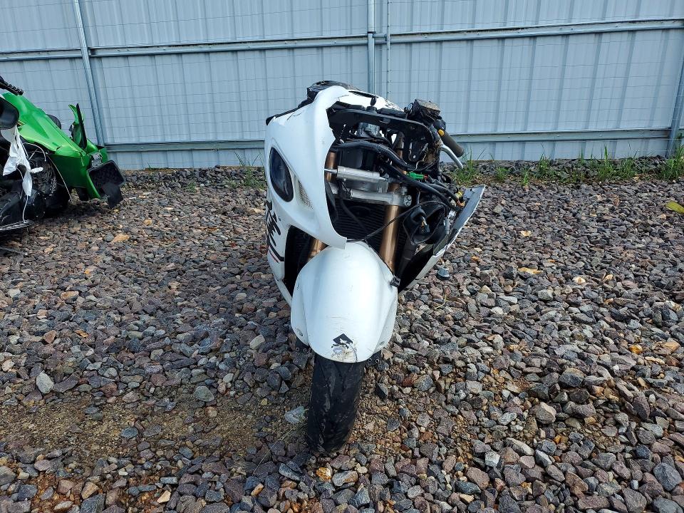 2005 Suzuki Gsx1300 მანქანა იყიდება აუქციონზე, vin: JS1GW71A552103756, აუქციონის ნომერი: 61578236