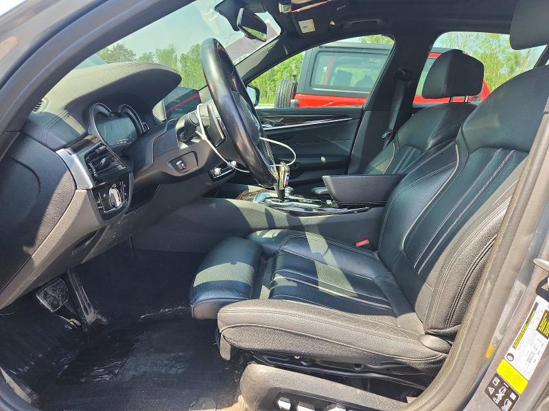 61568396 :رقم المزاد ، WBAJA7C5XJWA74543 vin ، 2018 Bmw 530 مزاد بيع