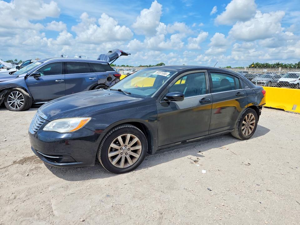 2011 Chrysler 200 მანქანა იყიდება აუქციონზე, vin: 1C3BC1FB7BN576614, აუქციონის ნომერი: 58591956