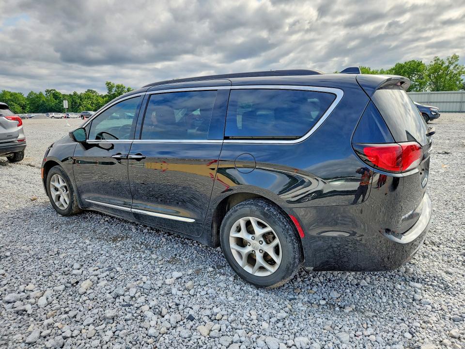 Продаж на аукціоні авто 2017 Chrysler Pacifica, vin: 2C4RC1BG0HR710693, номер лоту: 62309716