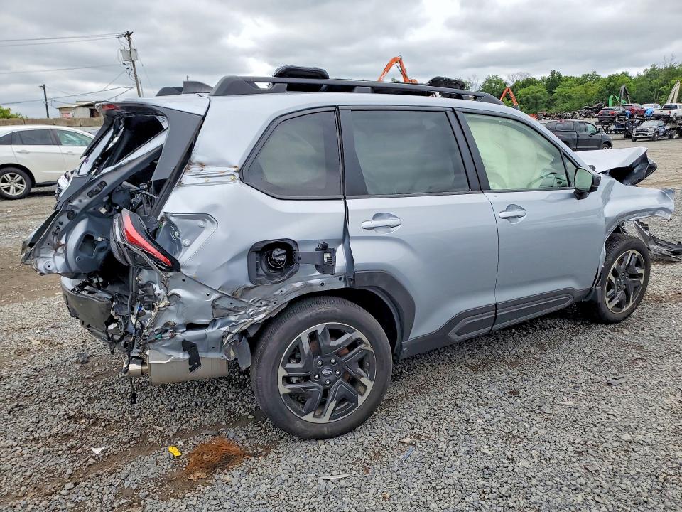 59390696 :رقم المزاد ، JF2SLDRC8SH467578 vin ، 2025 Subaru Forester مزاد بيع