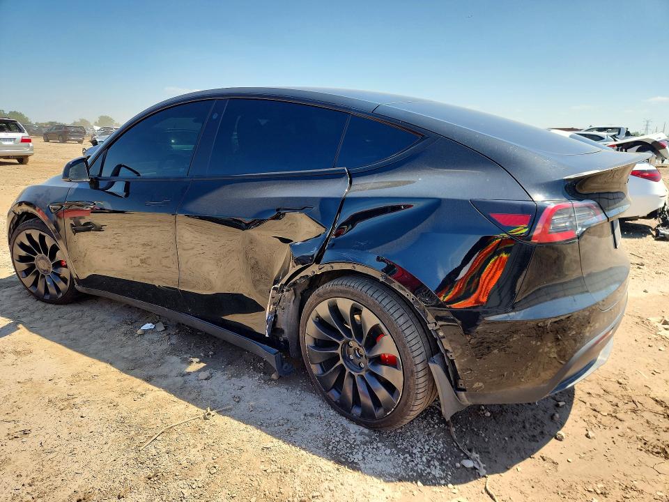 59671126 :رقم المزاد ، 7SAYGDEF4NF567973 vin ، 2022 Tesla Model Y مزاد بيع