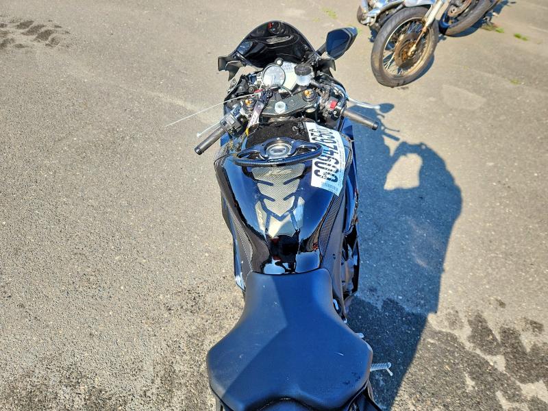 60942656 :رقم المزاد ، JYARJ28E1LA007534 vin ، 2020 Yamaha Yzf-r6 مزاد بيع