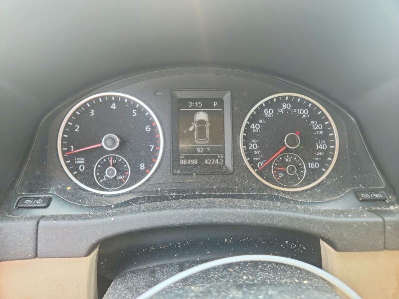 61223856 :رقم المزاد ، WVGBV7AXXGW593335 vin ، 2016 Volkswagen Tiguan مزاد بيع