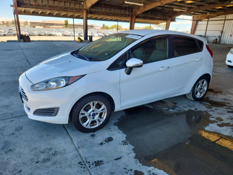 2015 Ford Fiesta მანქანა იყიდება აუქციონზე, vin: 3FADP4EJ8FM195914, აუქციონის ნომერი: 62068146