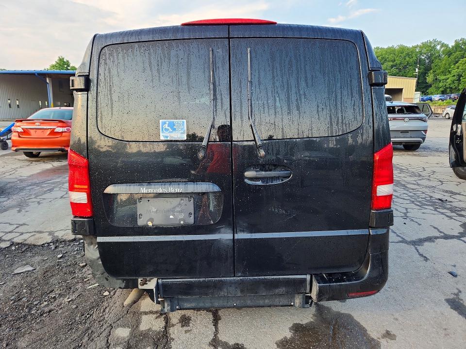 61142916 :رقم المزاد ، WD4PG2EE2J3407222 vin ، 2018 Mercedes-benz Metris مزاد بيع