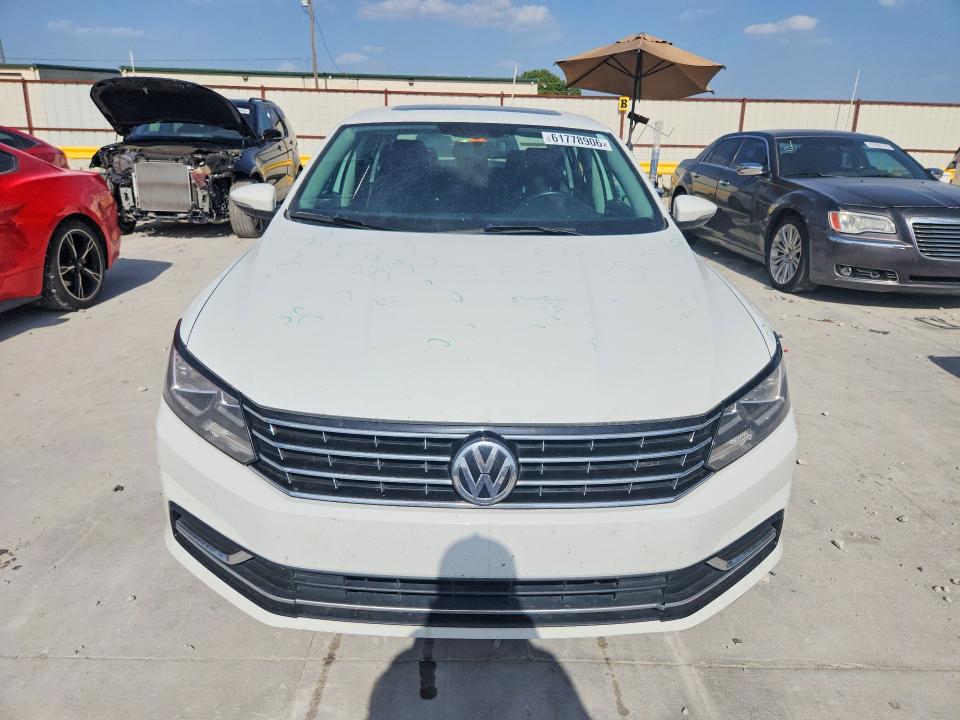 Продаж на аукціоні авто 2018 Volkswagen Passat, vin: 1VWBA7A32JC006158, номер лоту: 61778906