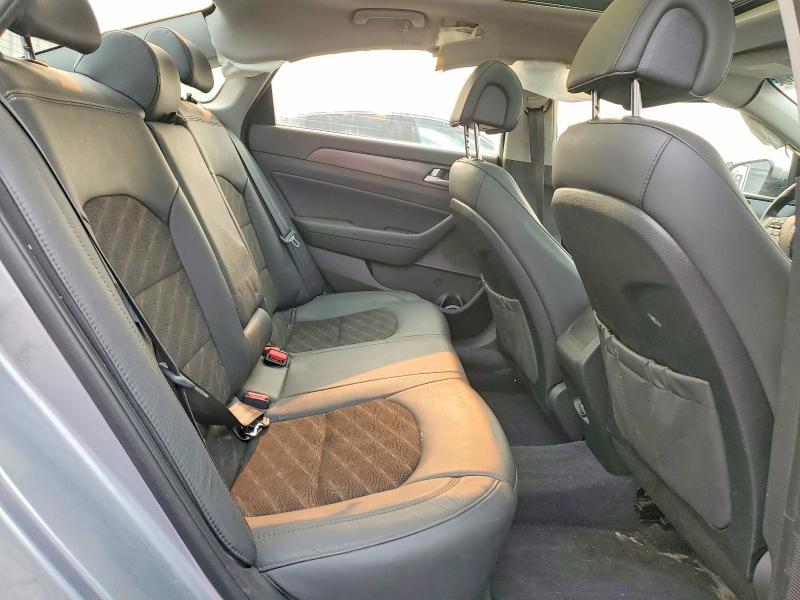 2017 Hyundai Sonata მანქანა იყიდება აუქციონზე, vin: 5NPE34AF3HH588689, აუქციონის ნომერი: 58261666